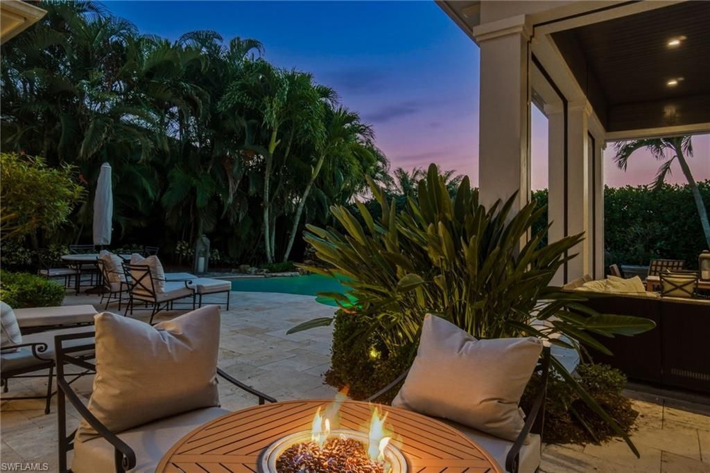 2225 Miramonte Ct, Naples, FL 34105 Photo