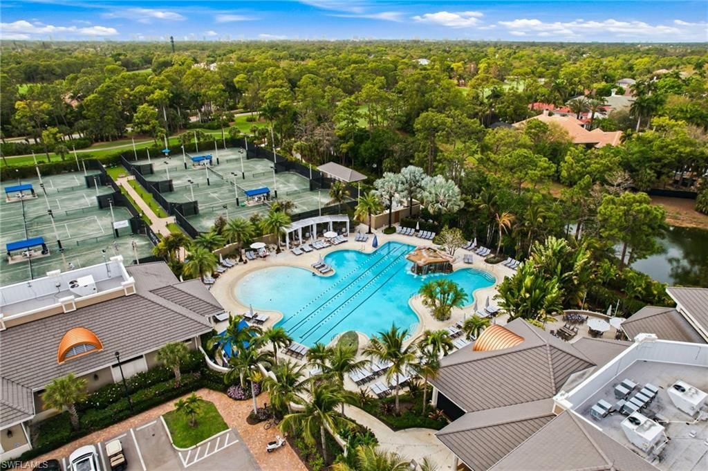 2225 Miramonte Ct, Naples, FL 34105 Photo