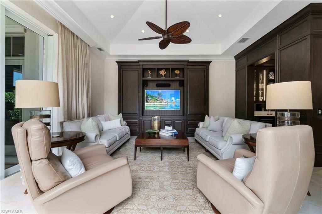 2225 Miramonte Ct, Naples, FL 34105 Photo