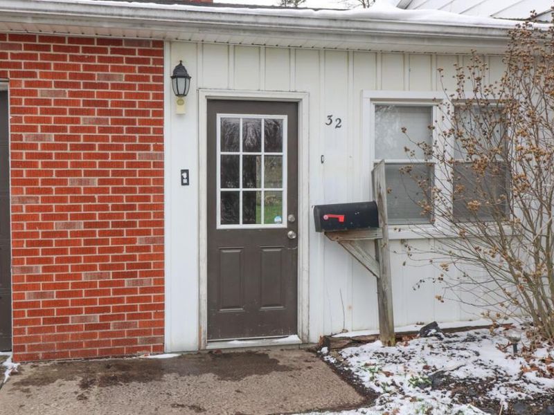 32 Florida Avenue, Shelby, OH 44875 Photo 3