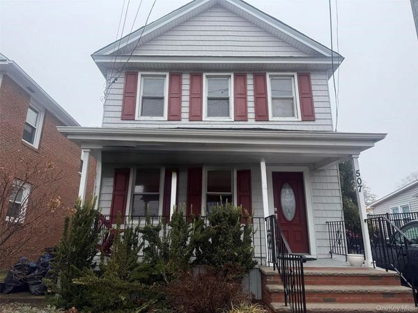 507 Westbury Avenue, Carle Place, NY 11514