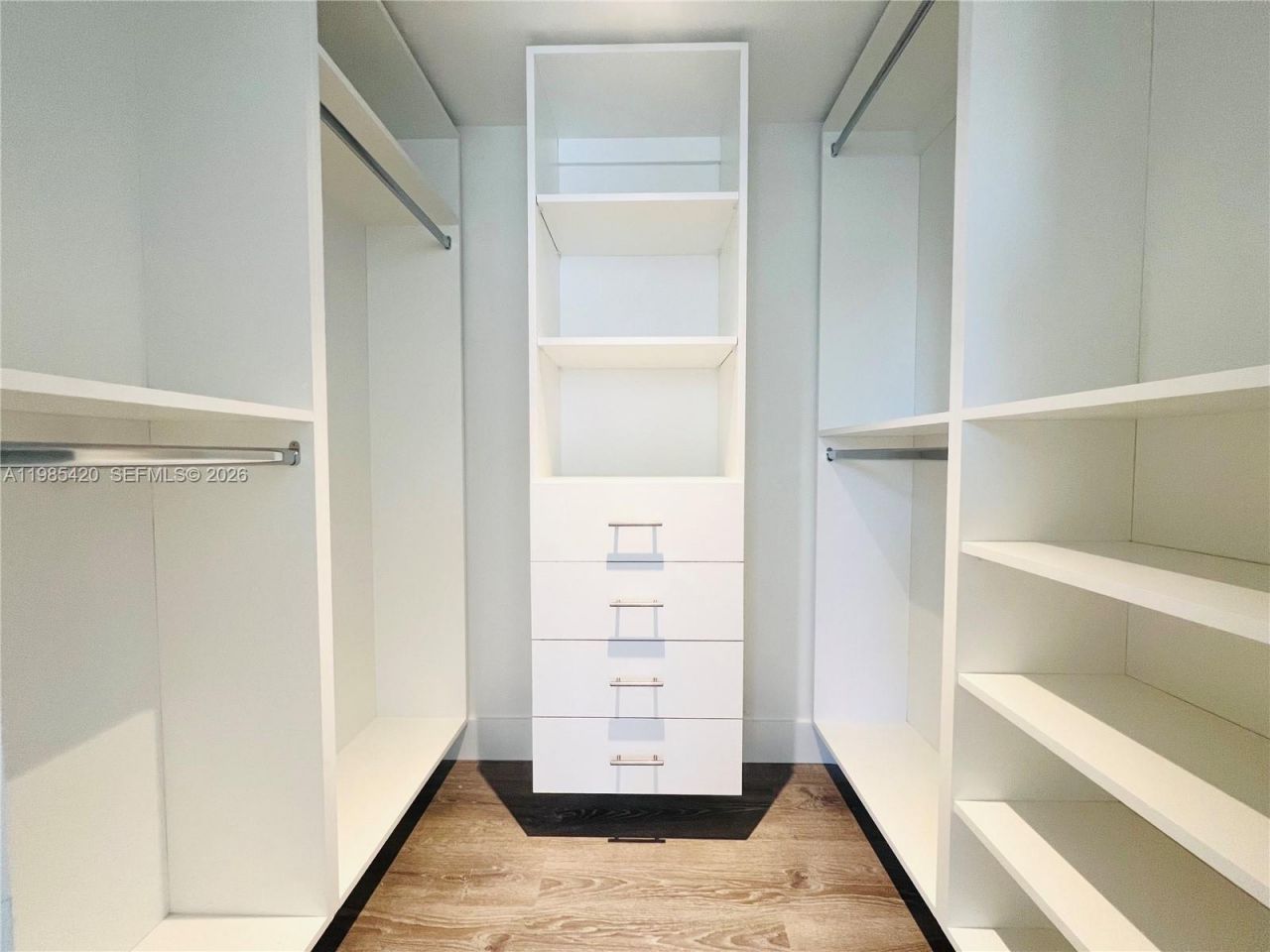 201 Jefferson Ave , Unit 4C, Miami Beach, FL 33139 Photo