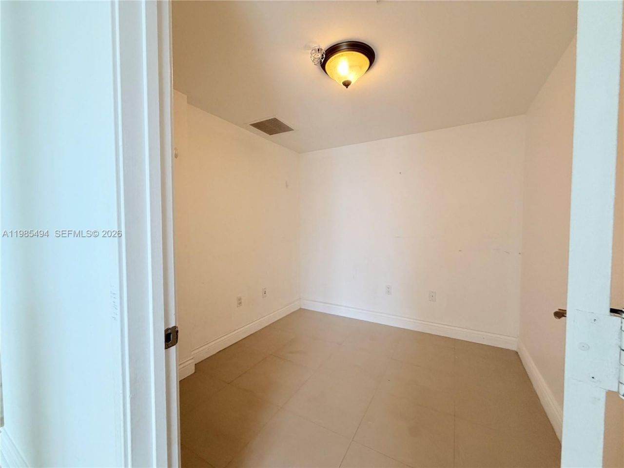 185 SW 7th St, Unit 3304, Miami, FL 33130 Photo