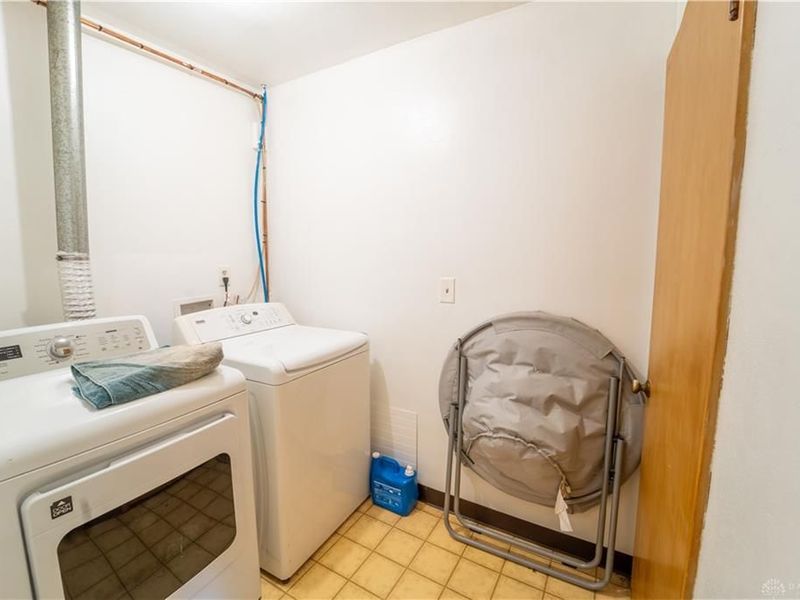 86 Shiloh Springs Road, Harrison Township, OH 45415 Photo 11