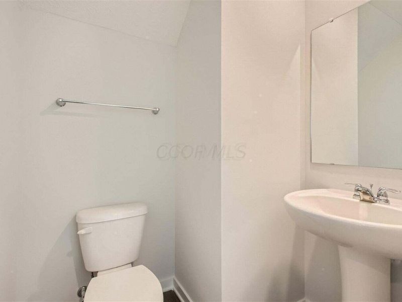 6354 Ripken Street , Columbus, OH 43228 Photo 11