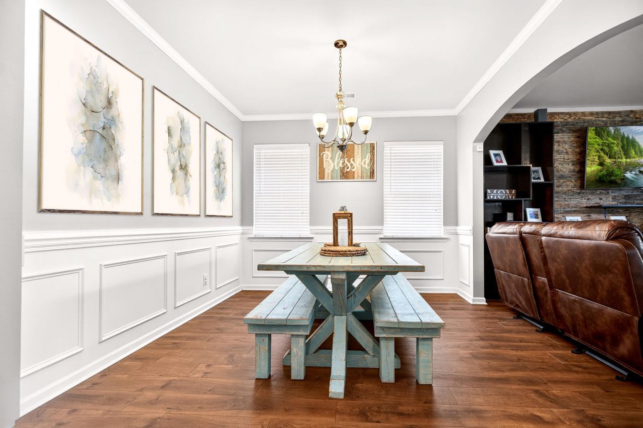 132 Lakestone Road Photo 10