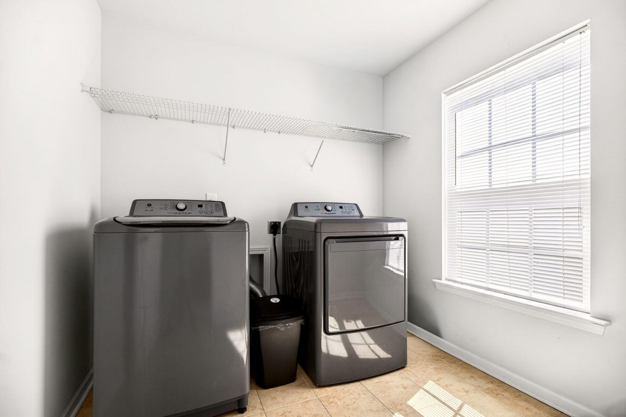 132 Lakestone Road Photo 29