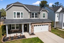 132 Lakestone Road photo 4