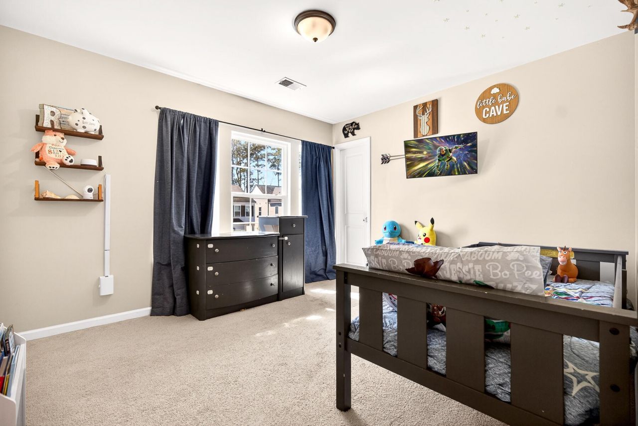 132 Lakestone Road Photo 31