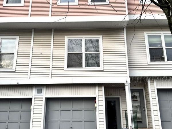 11 Livingston Manor, Unit 11, Dobbs Ferry, NY 10522