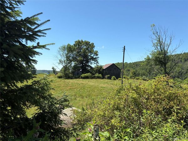 14 Frelich Rd/T R 28, Fremont Center, NY 12736