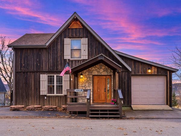 330 Iroquois Lane, Lampe, MO 65681