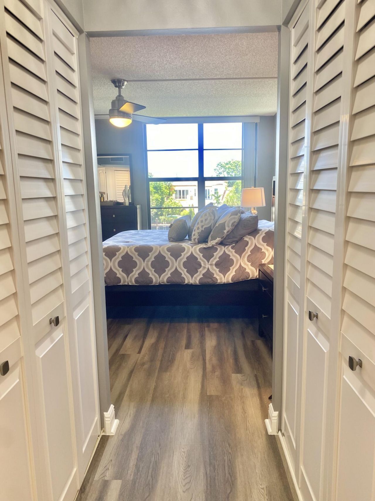 18 Royal Palm Way, Unit 306, Boca Raton, FL 33432 Photo