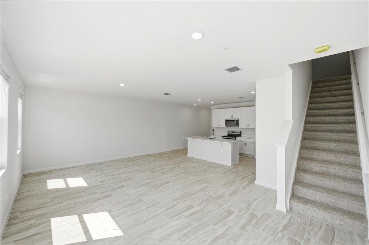 590 Salisbury Circle, Fort Pierce, FL 34982 Photo