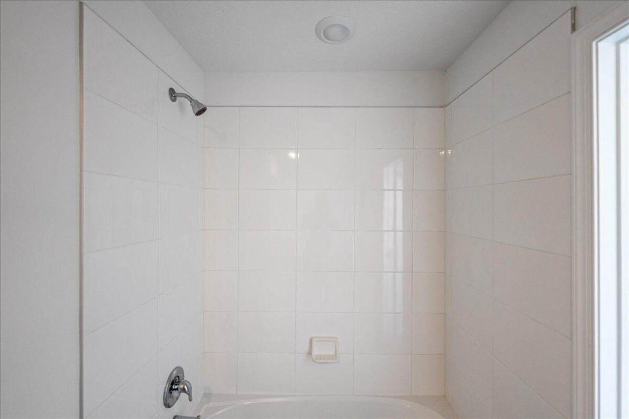 590 Salisbury Circle, Fort Pierce, FL 34982 Photo