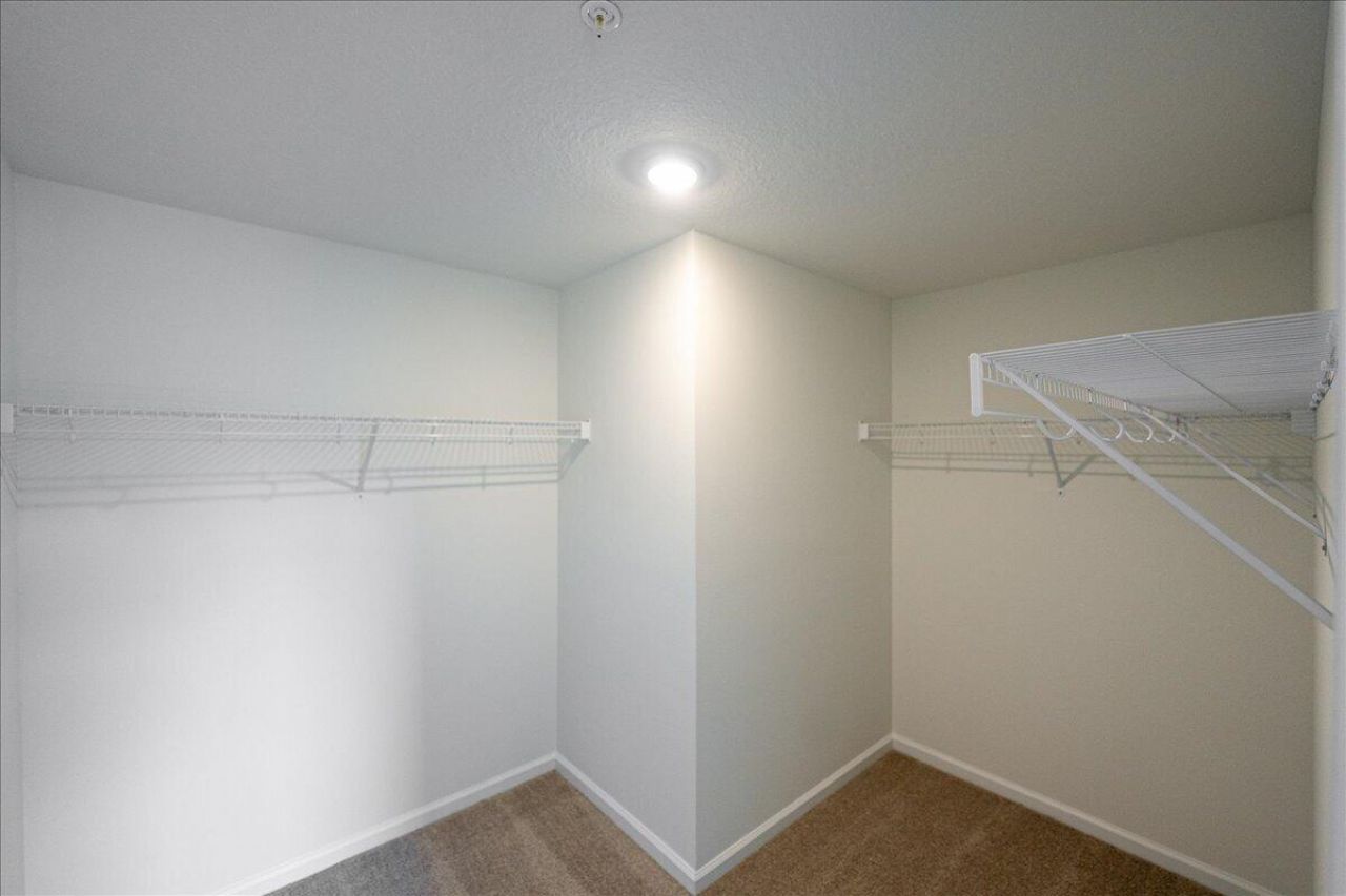 590 Salisbury Circle, Fort Pierce, FL 34982 Photo