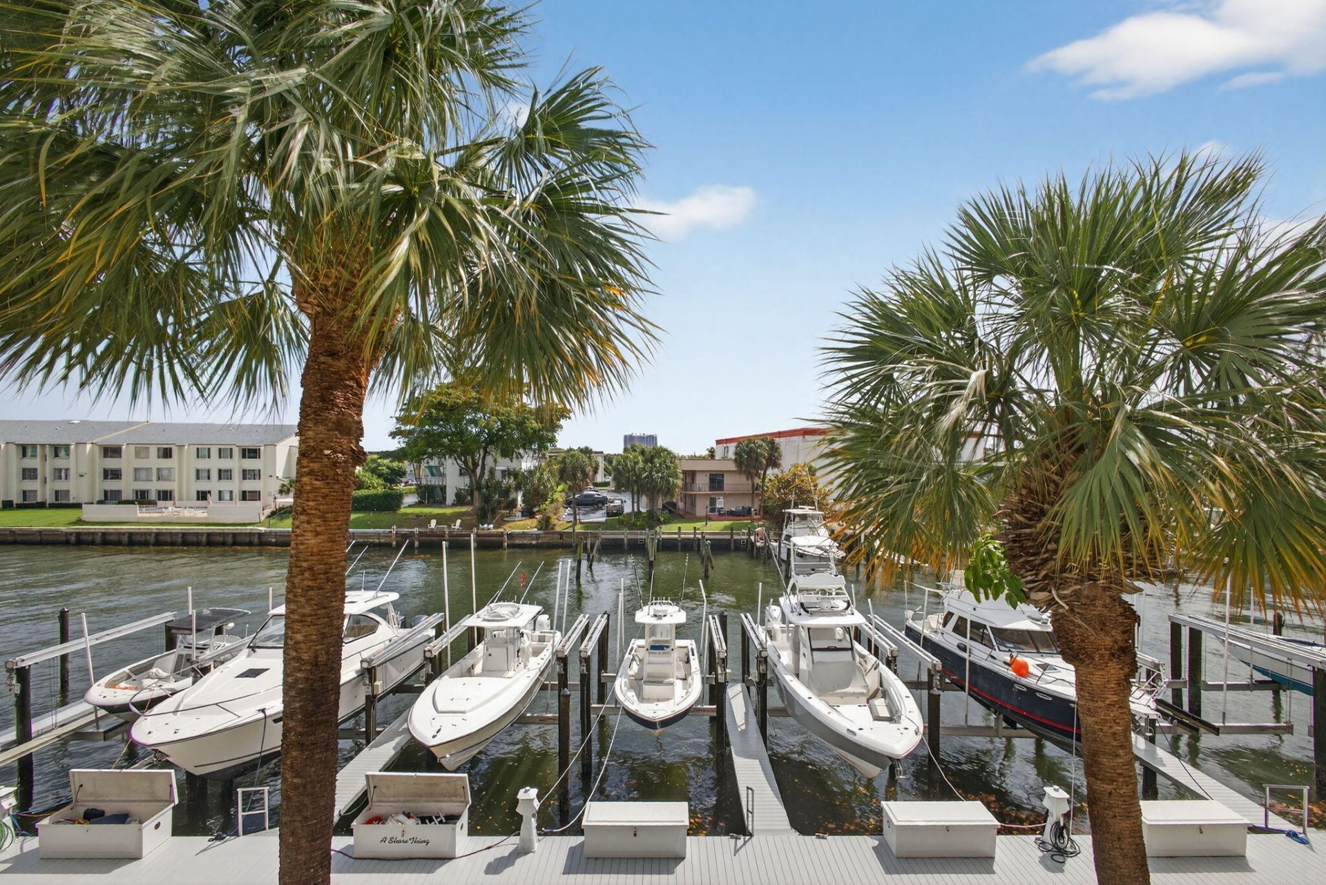 108 Paradise Harbour Boulevard, Unit 305, North Palm Beach, FL 33408 Photo