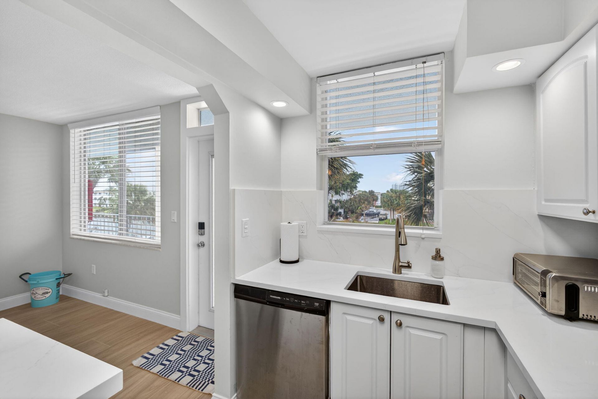 108 Paradise Harbour Boulevard, Unit 305, North Palm Beach, FL 33408 Photo