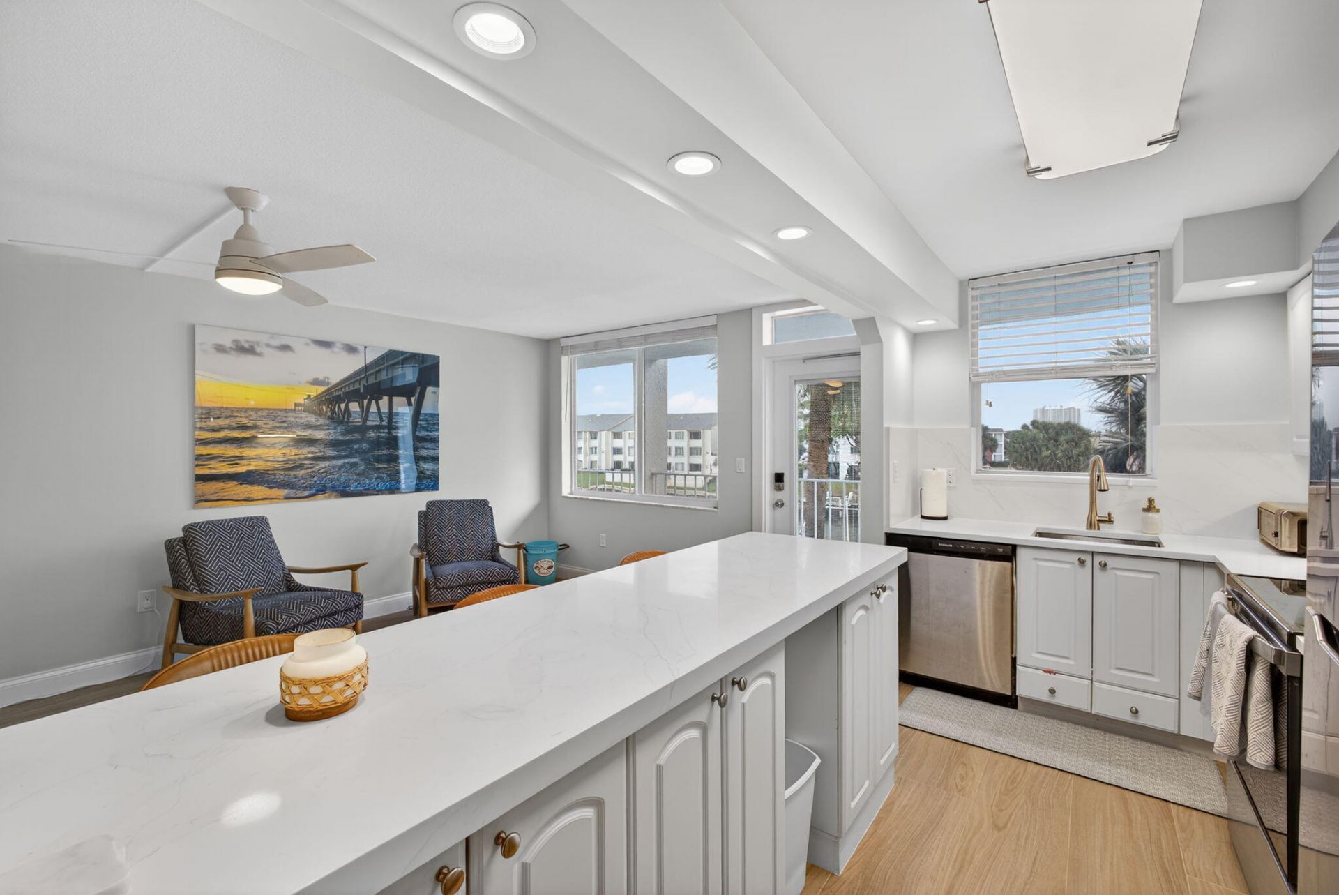 108 Paradise Harbour Boulevard, Unit 305, North Palm Beach, FL 33408 Photo