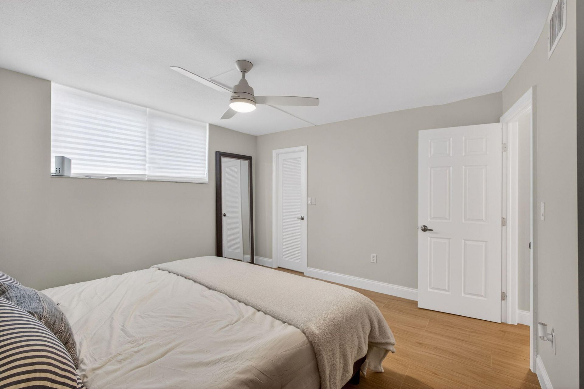 108 Paradise Harbour Boulevard, Unit 305, North Palm Beach, FL 33408 Photo