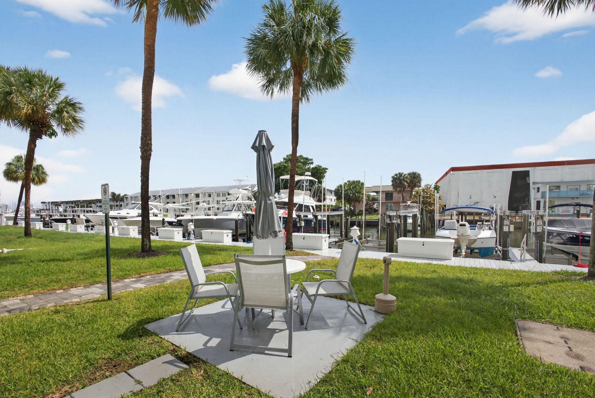 108 Paradise Harbour Boulevard, Unit 305, North Palm Beach, FL 33408 Photo