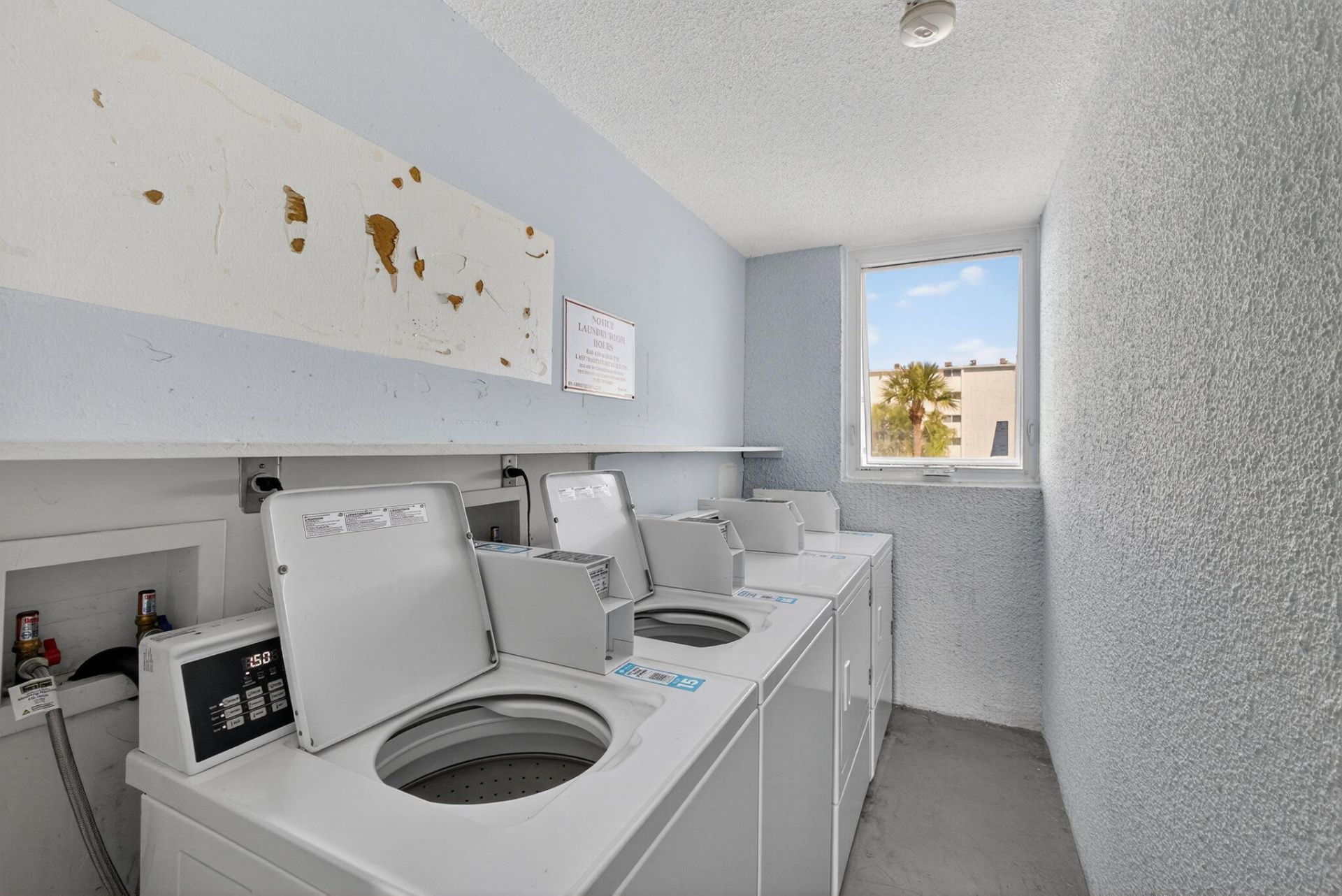 108 Paradise Harbour Boulevard, Unit 305, North Palm Beach, FL 33408 Photo