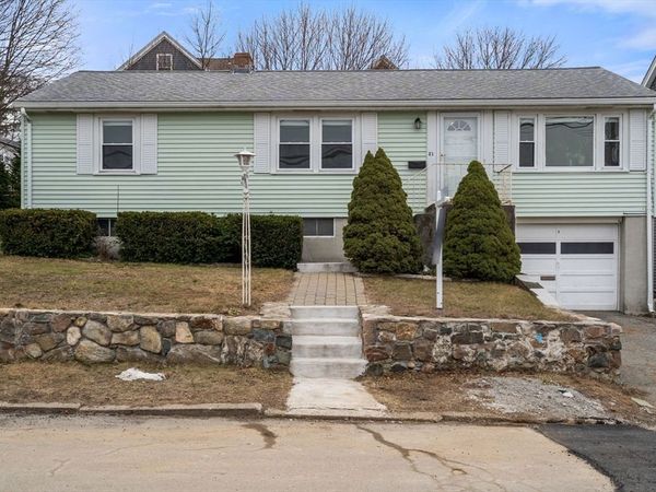 21 Lakeview Ave, Waltham, MA 02451