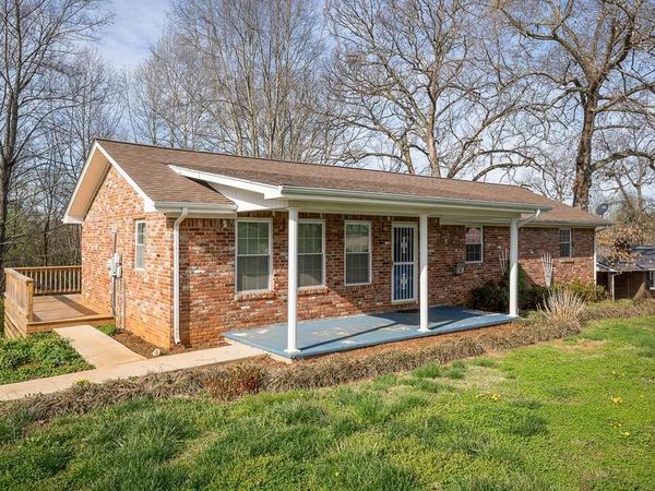 516 Thomas St, Sparta, TN 38583