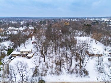 31061 Glenmuer Street , Farmington Hills, MI 48334