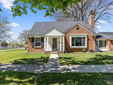 1111 N FRANKLIN Street, Dearborn, MI 48128