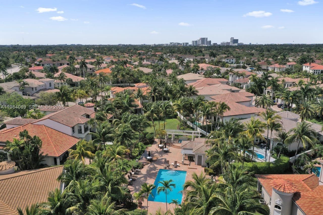 899 Spinnaker Dr W , Hollywood, FL 33019 Photo