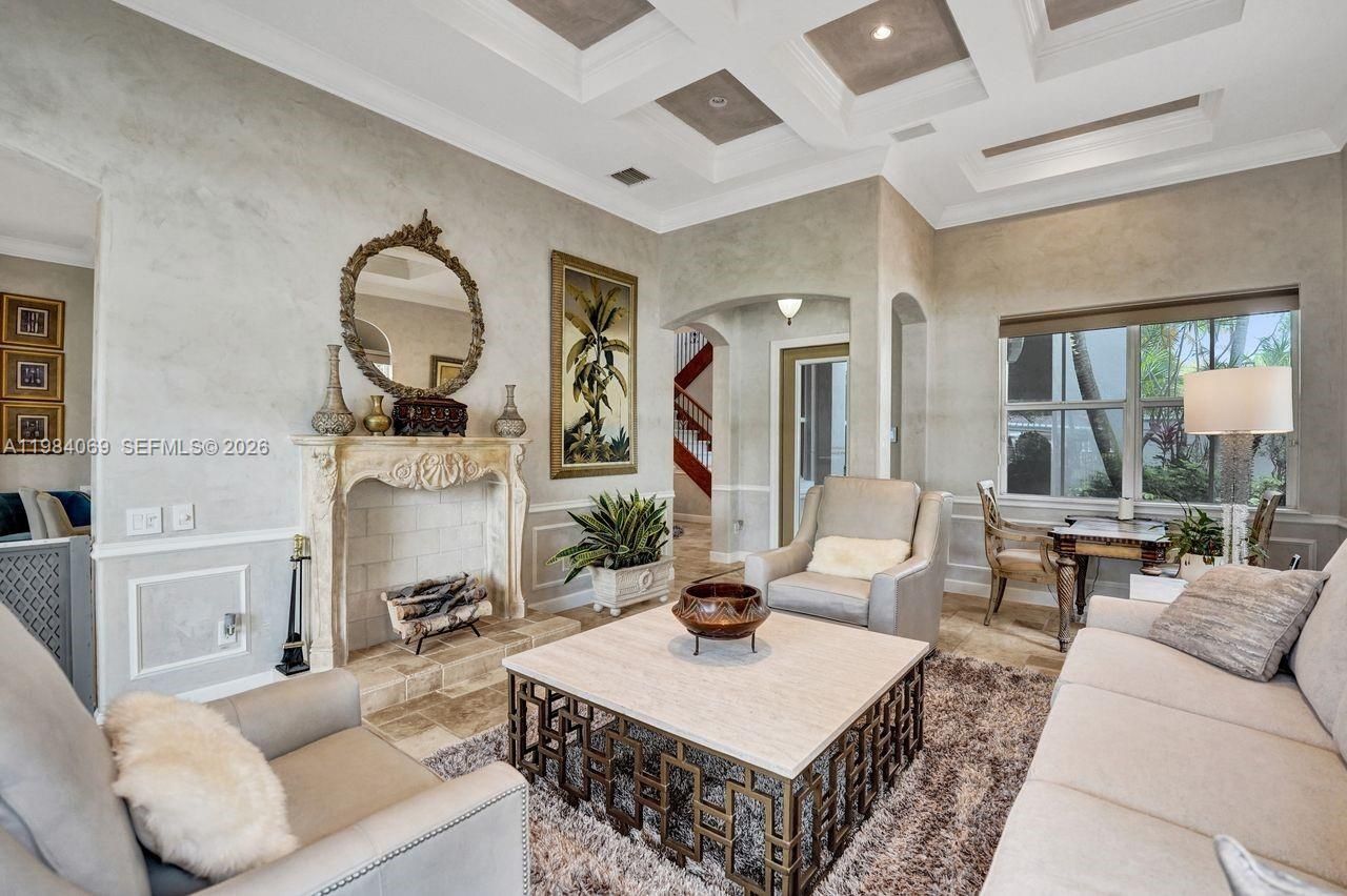 899 Spinnaker Dr W , Hollywood, FL 33019 Photo