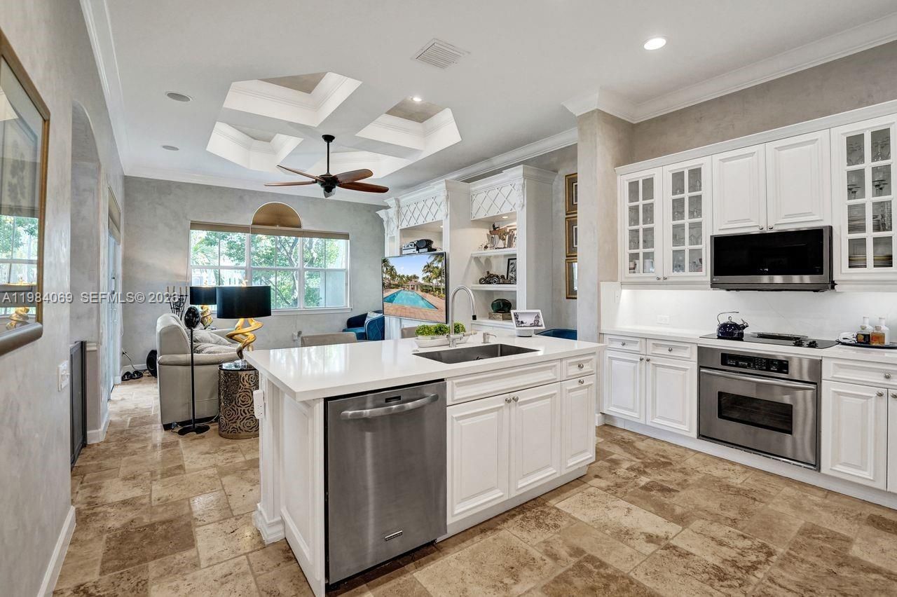 899 Spinnaker Dr W , Hollywood, FL 33019 Photo