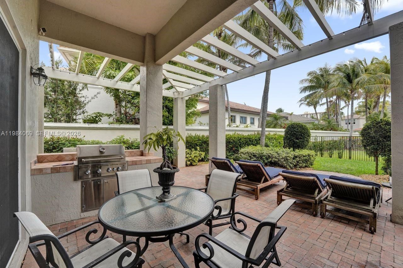 899 Spinnaker Dr W , Hollywood, FL 33019 Photo