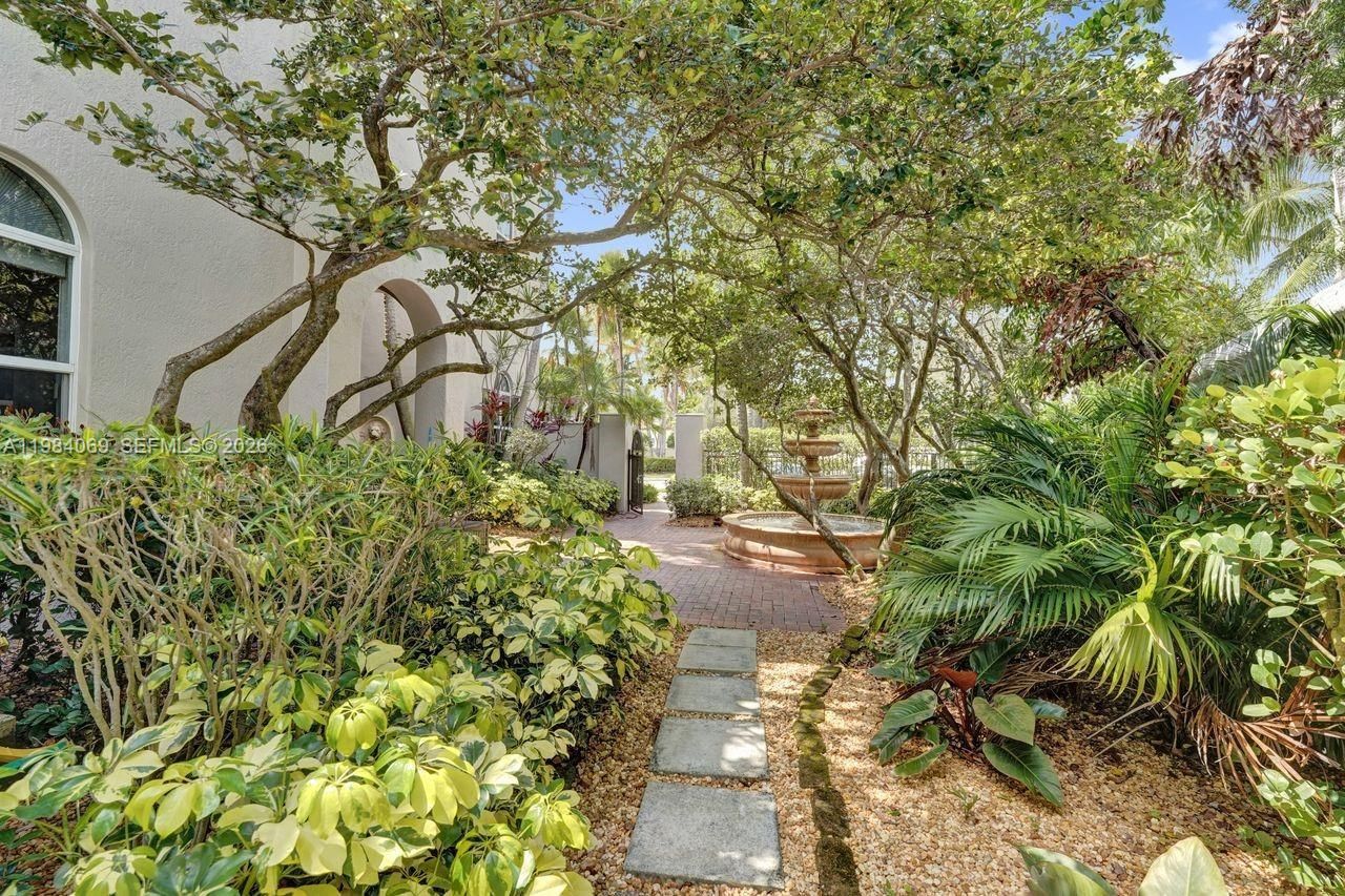 899 Spinnaker Dr W , Hollywood, FL 33019 Photo