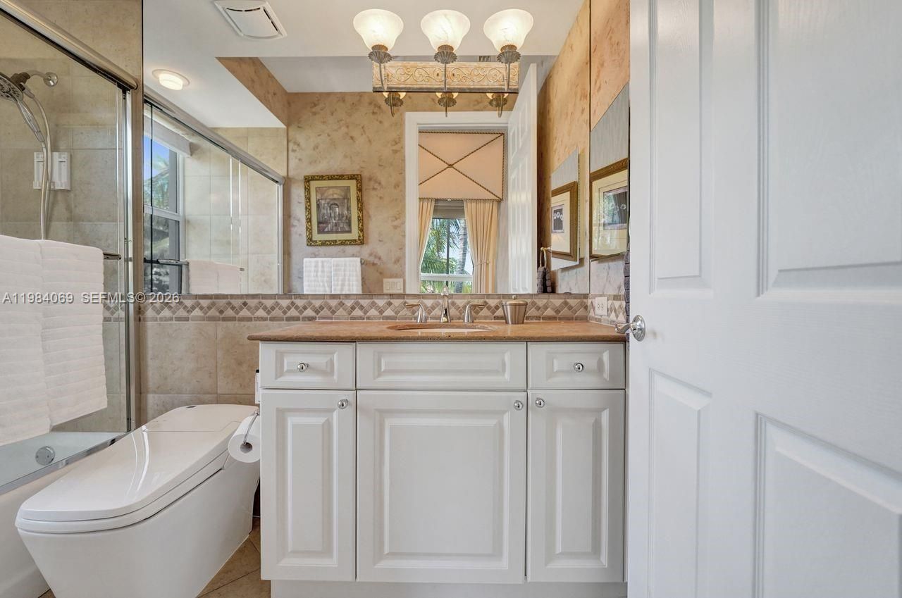 899 Spinnaker Dr W , Hollywood, FL 33019 Photo