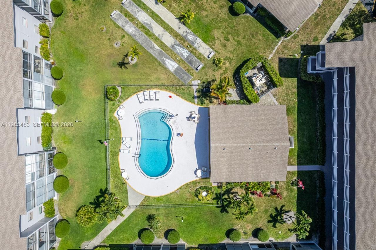 700 Layne Blvd , Unit 118, Hallandale Beach, FL 33009 Photo