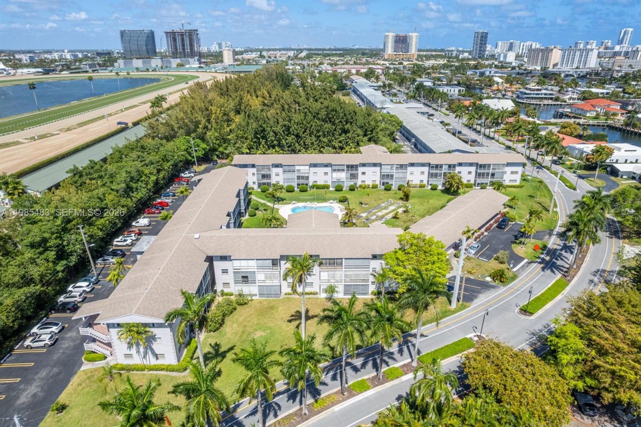 700 Layne Blvd , Unit 118, Hallandale Beach, FL 33009 Photo