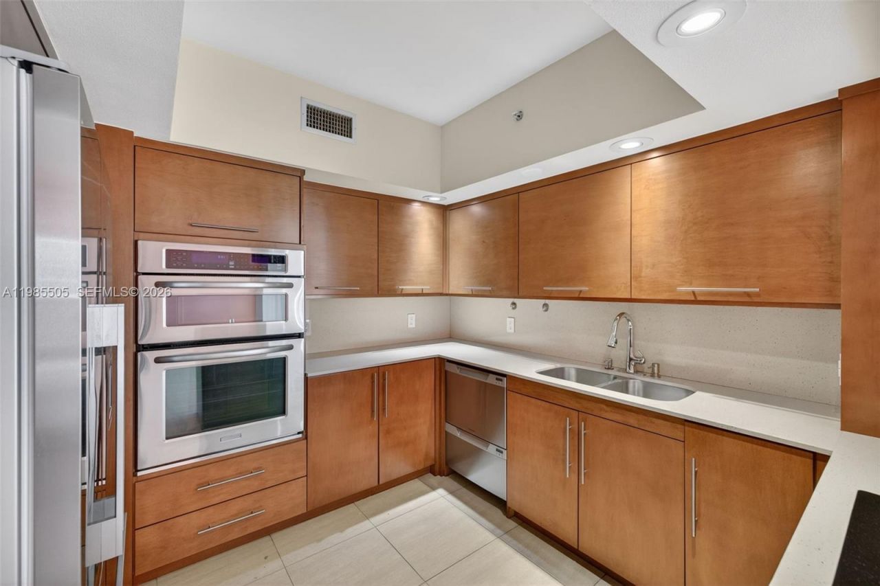 110 N Federal Hwy, Unit 1205, Fort Lauderdale, FL 33301 Photo