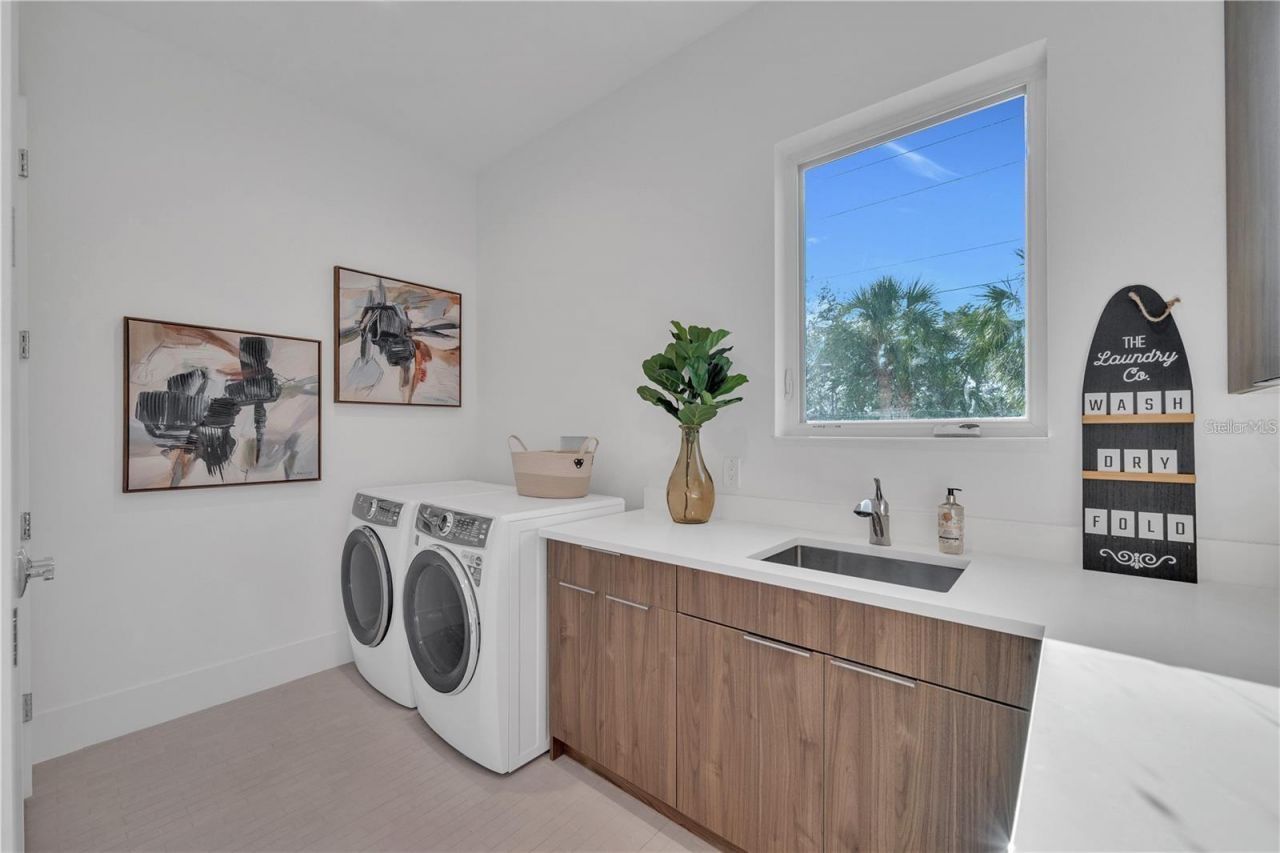 603 Tremont Street, Sarasota, FL 34242 Photo