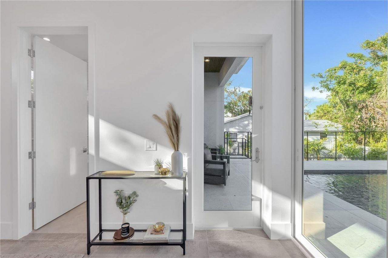 603 Tremont Street, Sarasota, FL 34242 Photo