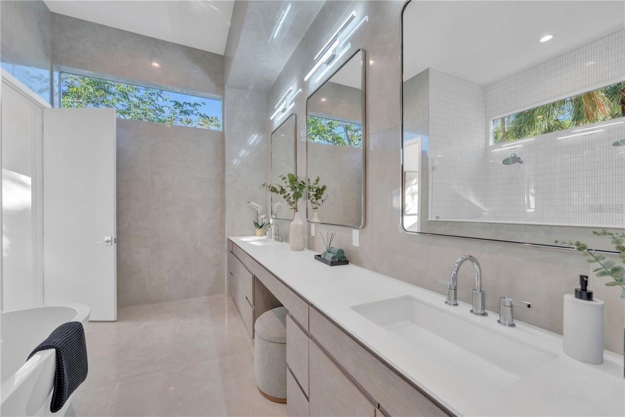 603 Tremont Street, Sarasota, FL 34242 Photo