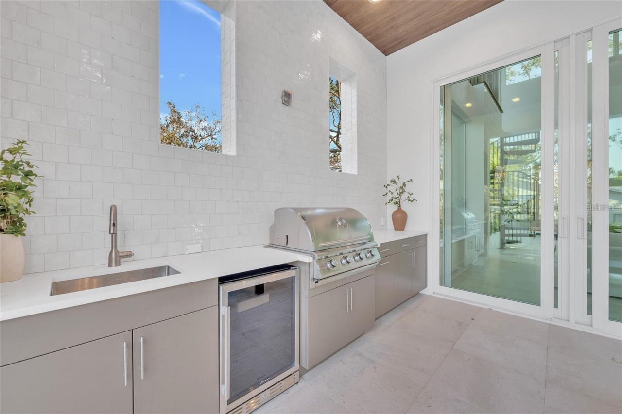 603 Tremont Street, Sarasota, FL 34242 Photo