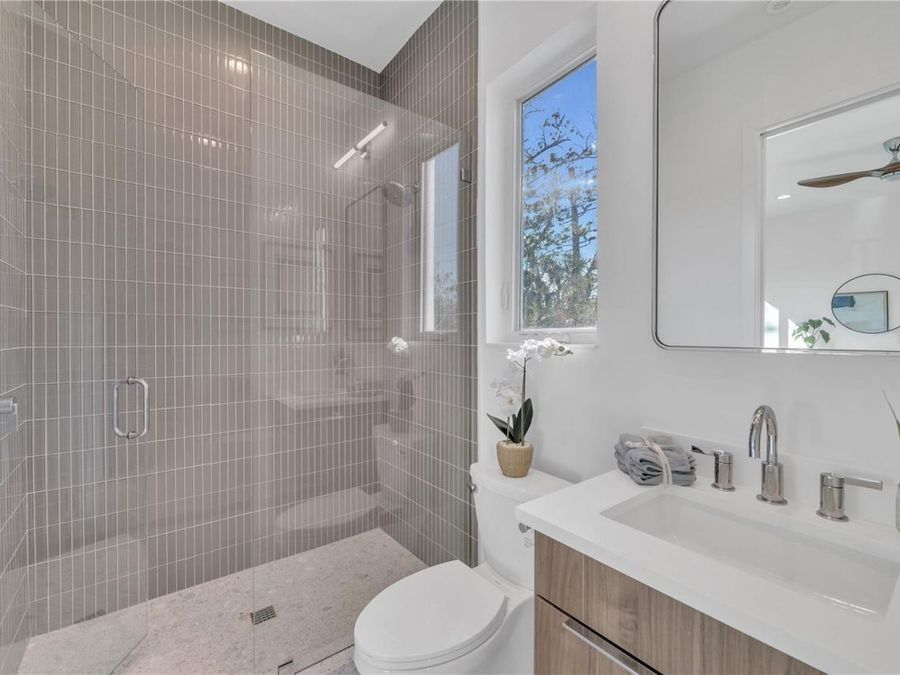 Property Image 76