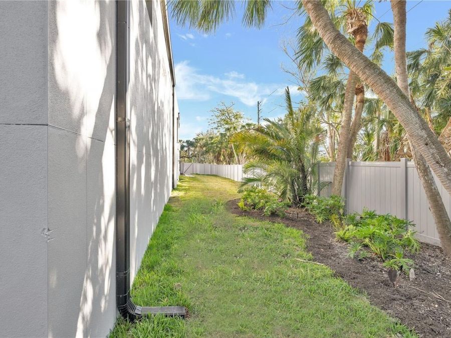Property Image 99