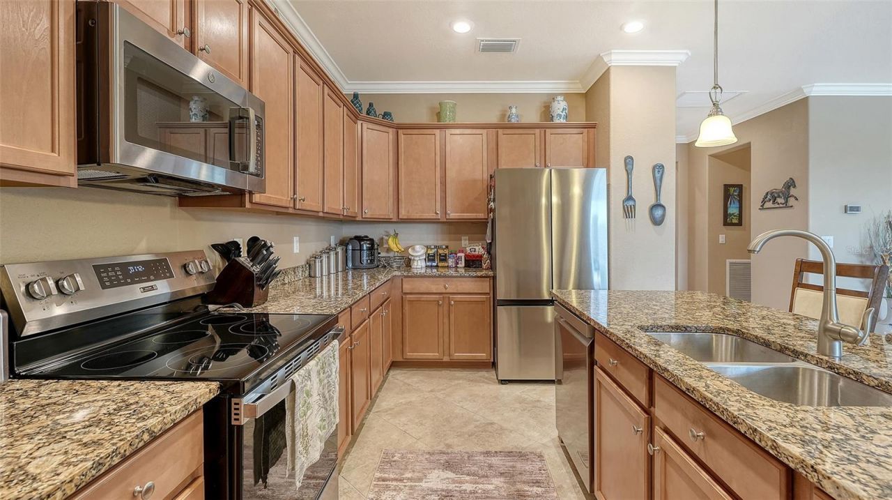 6517 Willowshire Way, Bradenton, FL 34212 Photo