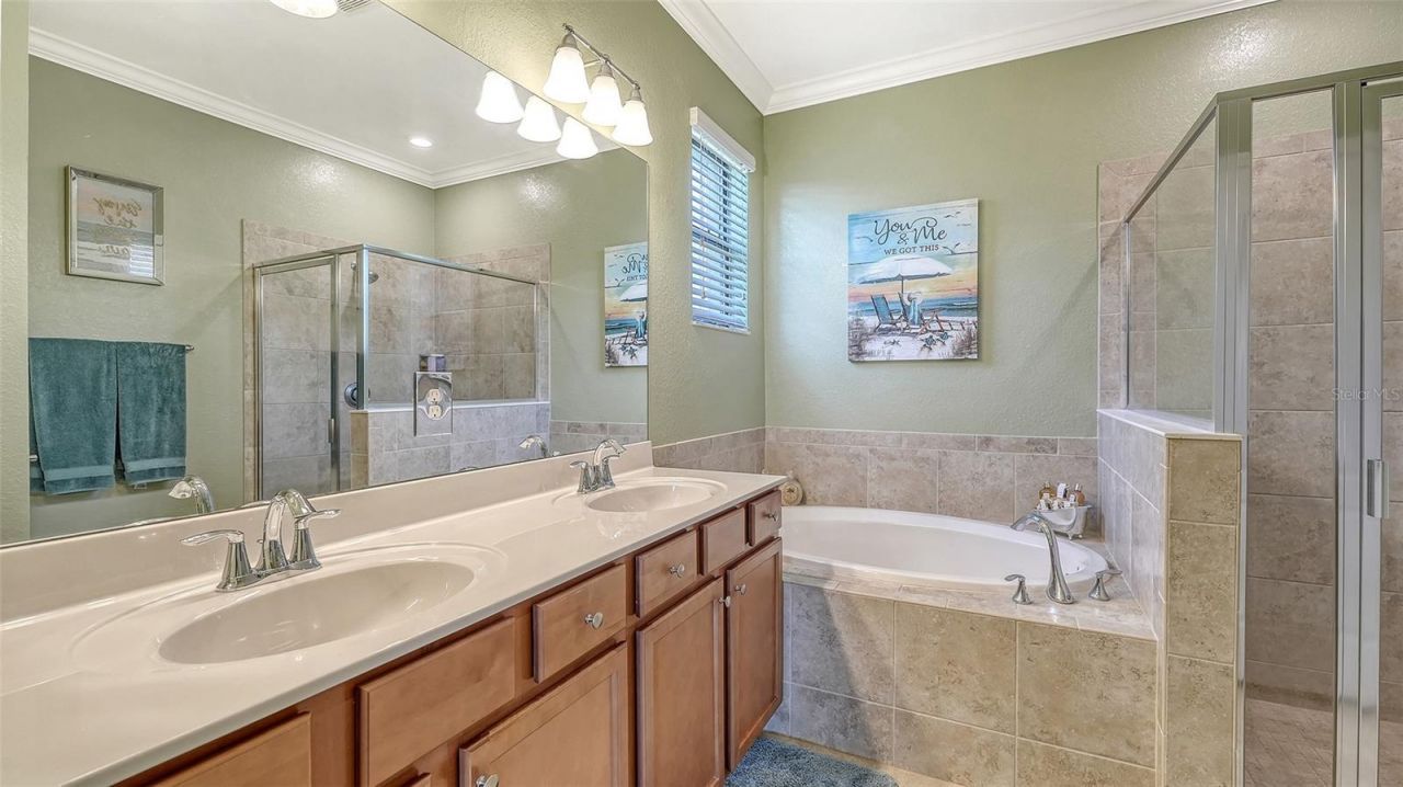 6517 Willowshire Way, Bradenton, FL 34212 Photo