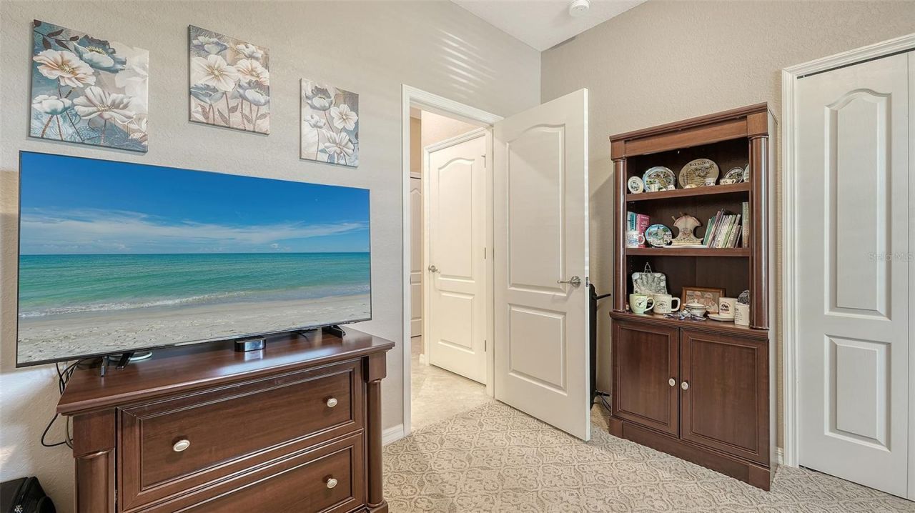 6517 Willowshire Way, Bradenton, FL 34212 Photo