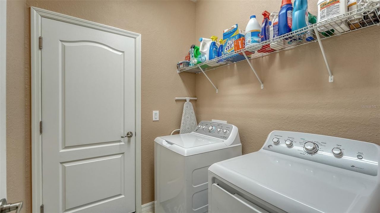 6517 Willowshire Way, Bradenton, FL 34212 Photo