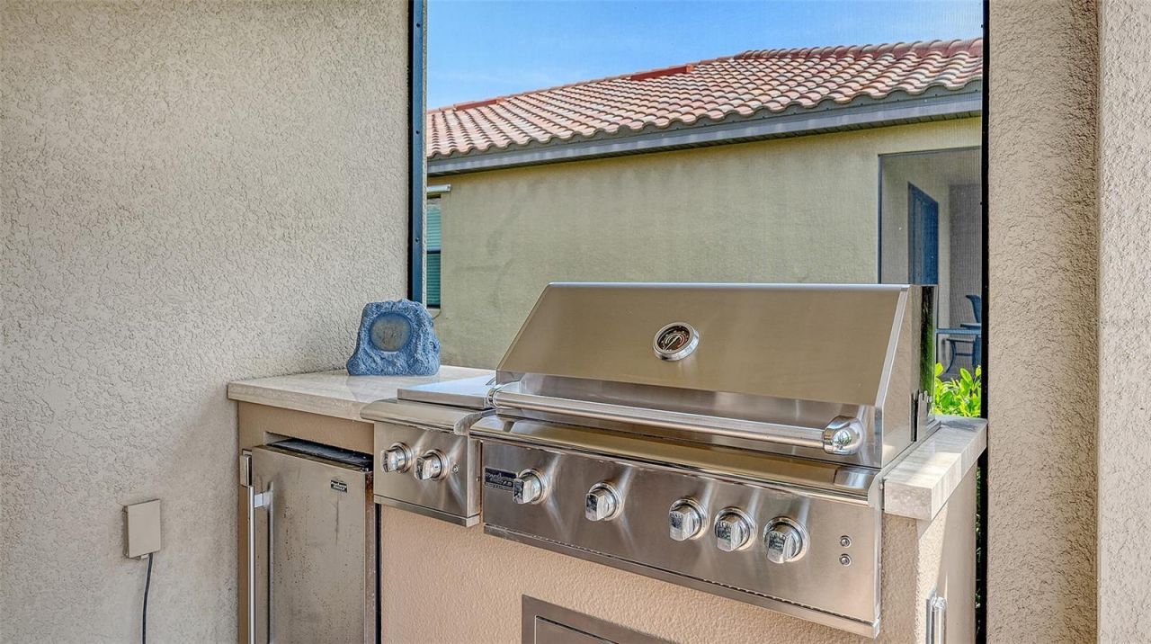 6517 Willowshire Way, Bradenton, FL 34212 Photo